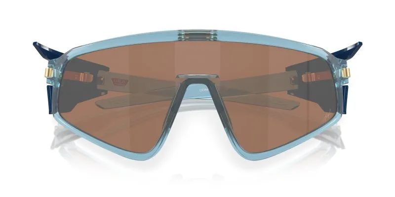Oakley OO9404-08 close-up ด้านหน้า
