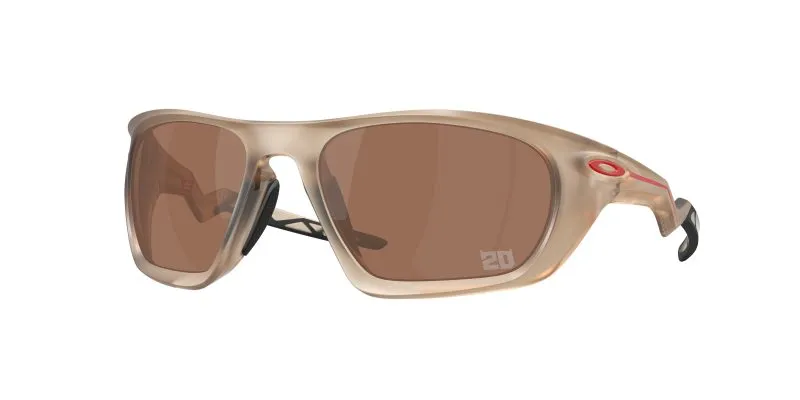 Oakley OO9431 943118 แว่นกันแดดสี Matte Sepia เลนส์ Prizm Tungsten สำหรับผู้ชาย Oakley OO9431 943118 แว่นกันแดดสี Matte Sepia เลนส์ Prizm Tungsten สำหรับผู้ชาย