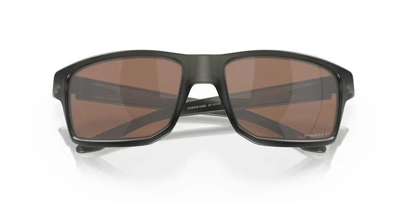 Oakley Gibston 944924 close-up ด้านหน้า