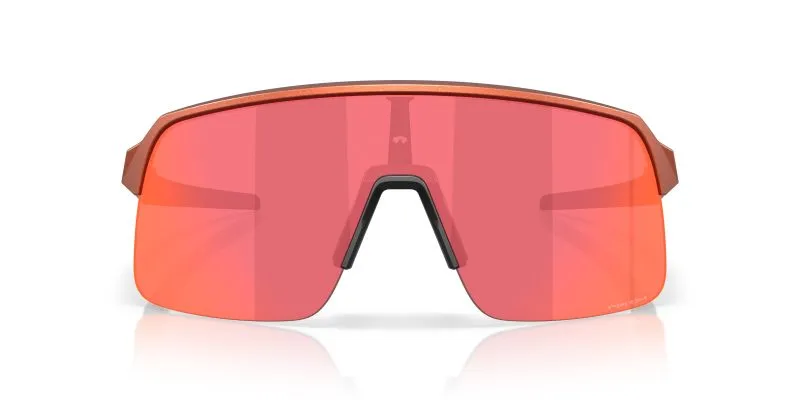 Oakley OO9463A-32 ด้านหน้า