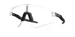 Oakley OO9465-39 แว่นกันแดดหน้ากรอบสีใสด้าน ขาแว่นดำด้าน สำหรับผู้ชาย
