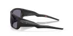 แว่นกันแดด Oakley OO9486 948601 มุมข้าง O Matter ดำด้าน Prizm Grey แว่นกันแดด Oakley OO9486 948601 มุมข้าง O Matter ดำด้าน Prizm Grey
