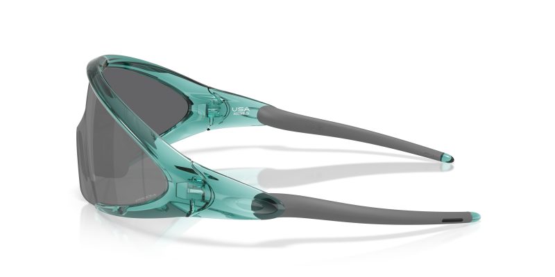 แว่นกันแดด Oakley OO9490 949003 มุมข้าง สีแปซิฟิกโปร่งใส