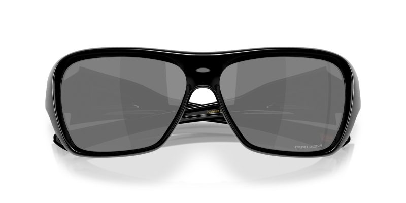 Oakley OO9492 949201 close-up ด้านหน้า