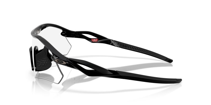 แว่นกันแดด Oakley OO9495D 949502 มุมข้าง ขา O Matter สีดำขัดเงาทรงสปอร์ต