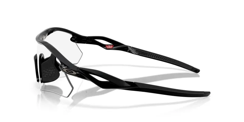แว่นกันแดด Oakley OO9495D 949502 มุมข้าง ขา O Matter สีดำขัดเงาทรงสปอร์ต
