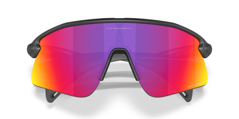Oakley OO9517 951702 close-up ด้านหน้า