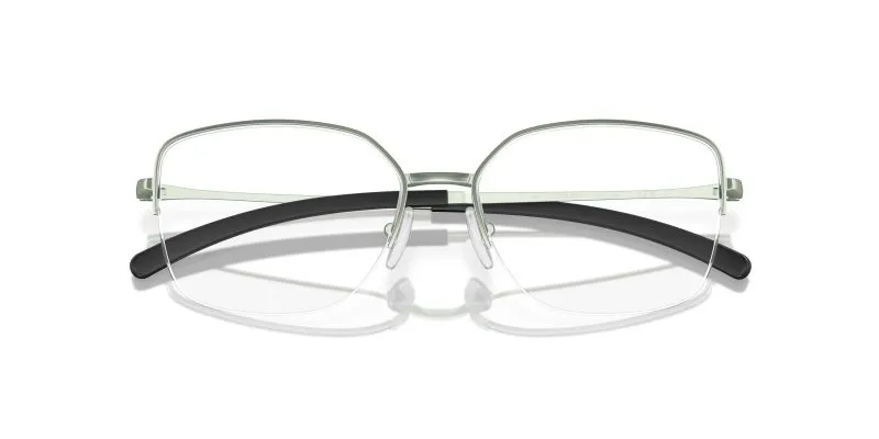 Oakley OX3006-05 close-up ด้านหน้า
