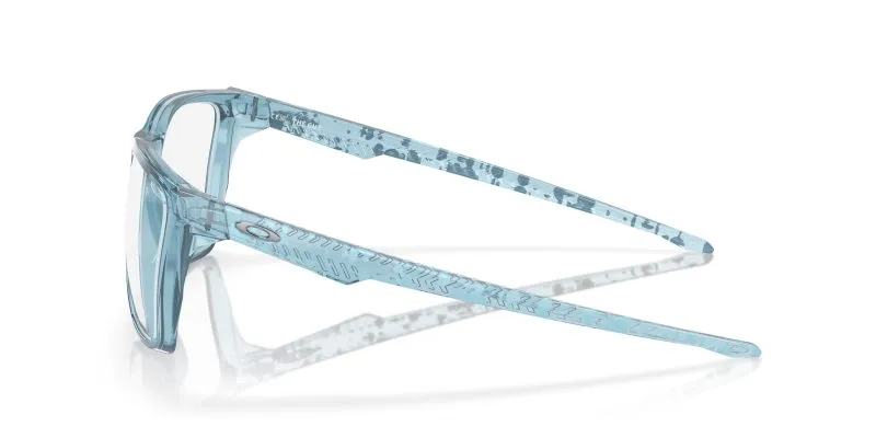 แว่นสายตา Oakley OX8058-06 มุมข้าง หน้ากรอบสีสโตนวอชเงาโปร่งใส ขาแว่นสีหินขัดโปร่งใสขัดเงา