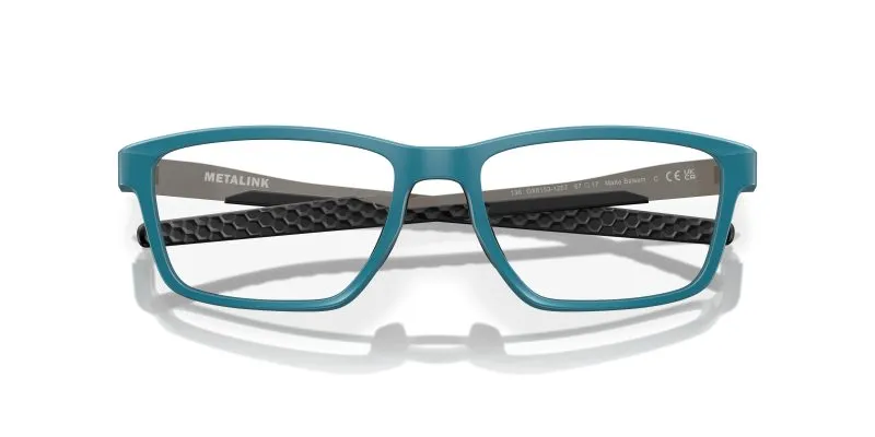 Oakley OX8153-12 close-up ด้านหน้า