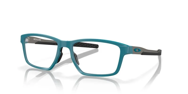 Oakley OX8153-12 มุมเอียง 3/4