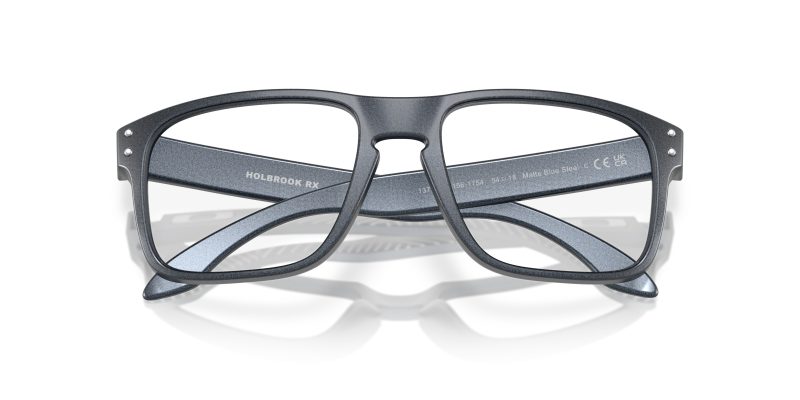 Oakley OX8156 815617 close-up ด้านหน้า
