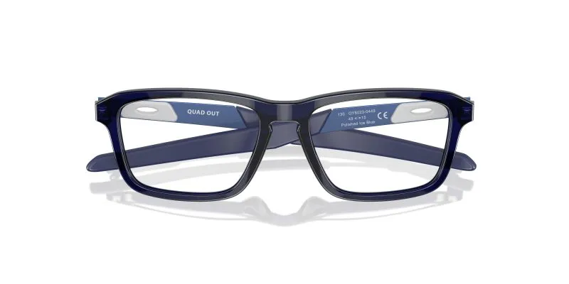 Oakley OY8023-04 close-up ด้านหน้า