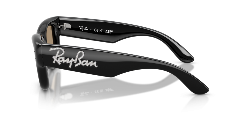 แว่นกันแดด Rayban RB4940B 68647J มุมข้าง ขาไนลอนดำทรง Wayfarer Puffer