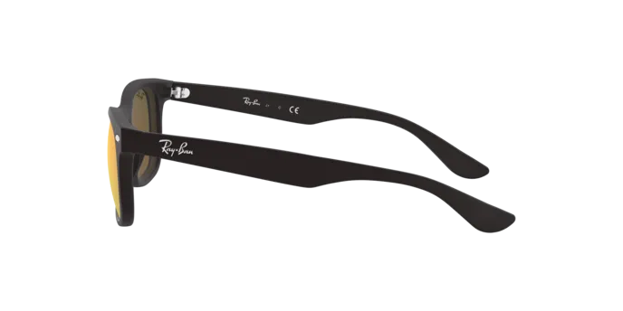แว่นกันแดด Rayban Junior New Wayfarer RJ9052SF-100S6Q มุมข้าง ทรง New Wayfarer คลาสสิกสำหรับเด็ก