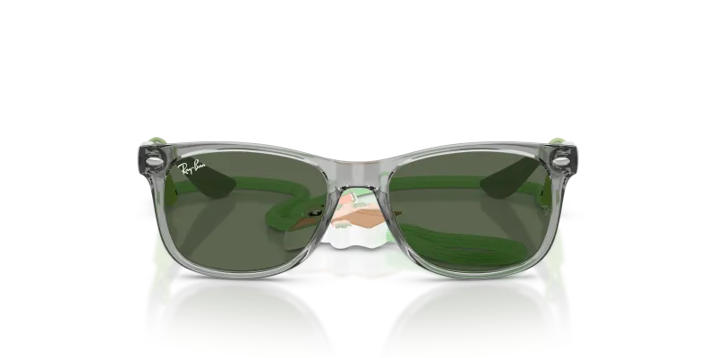 Rayban RJ9052SF 722871 แว่นกันแดดเด็กทรง New Wayfarer สีน้ำเงิน สำหรับเด็ก