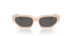 Vogue VJ2029 320687 แว่นกันแดดสีเบจ เลนส์สโมคดำ สำหรับเด็กผู้หญิง
