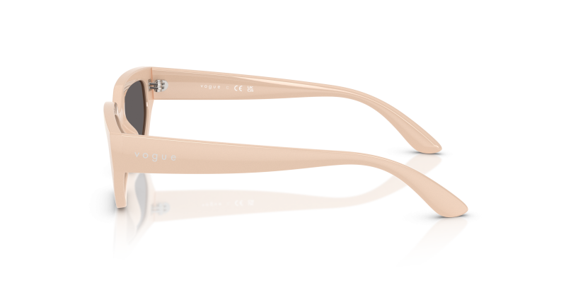 แว่นกันแดด Vogue VJ2029 320687 มุมข้าง ขาแว่นไนลอนสีเบจ
