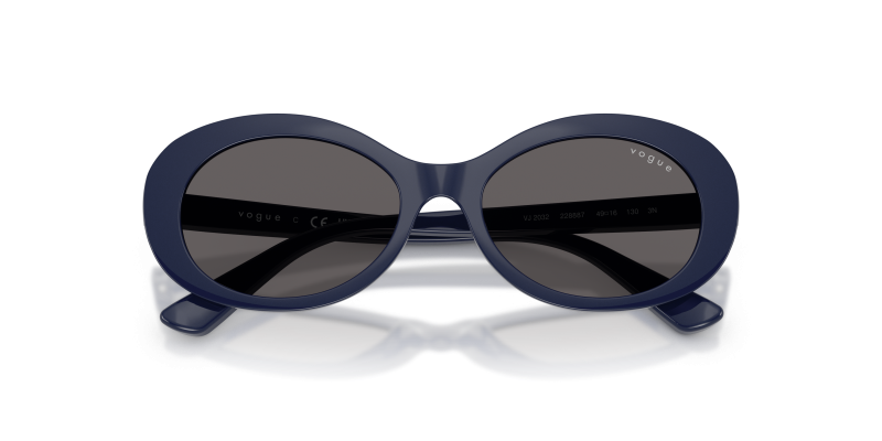 Vogue VJ2032 228887 close-up ด้านหน้า