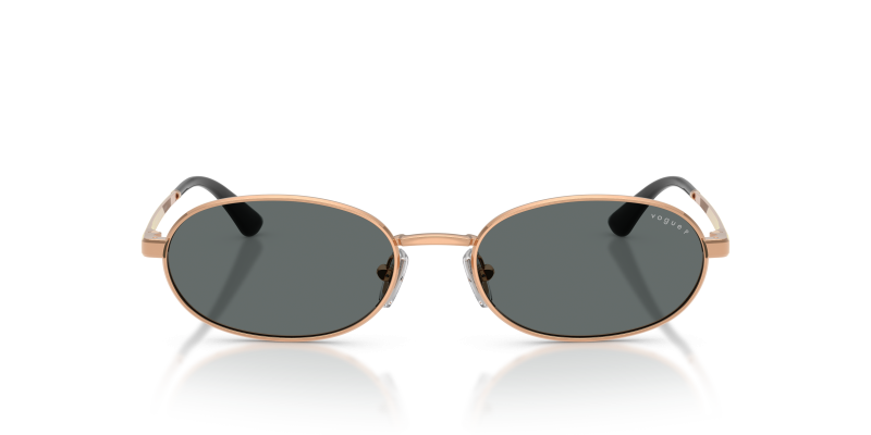 Vogue VO4353S-515281 515281 แว่นกันแดดสีโรสโกลด์ เลนส์เทาโพลาไรซ์ สำหรับผู้หญิง