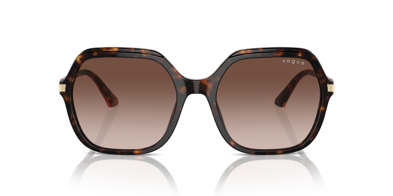Vogue VO5561S W65613 แว่นกันแดดอะซิเตทฮาวานาเลนส์น้ำตาลไล่ระดับ Oversize สำหรับผู้หญิง