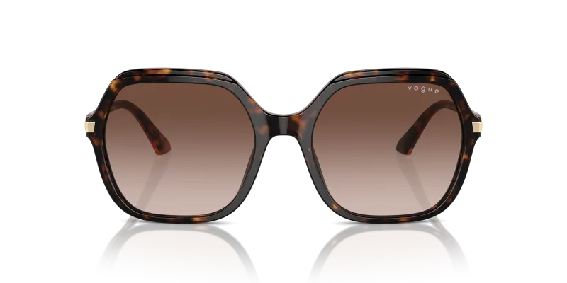 Vogue VO5561S W65613 แว่นกันแดดอะซิเตทฮาวานาเลนส์น้ำตาลไล่ระดับ Oversize สำหรับผู้หญิง