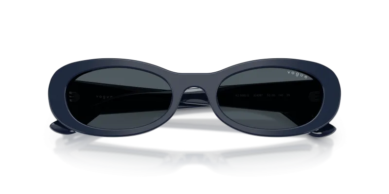 Vogue VO5582S 324087 close-up ด้านหน้า