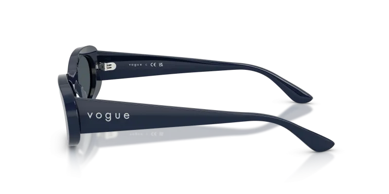แว่นกันแดด Vogue VO5582S 324087 มุมข้าง ขาอะซิเตทน้ำเงินเต็มเฉดเดียวกับกรอบหน้า
