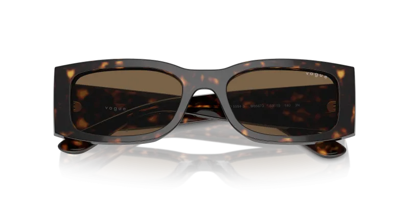 Vogue VO5584S W65673 close-up ด้านหน้า