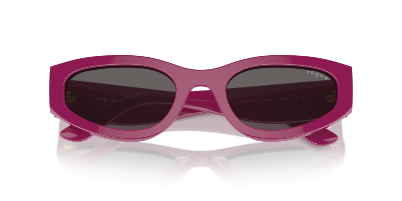 Vogue VO5585S 316087 close-up ด้านหน้า