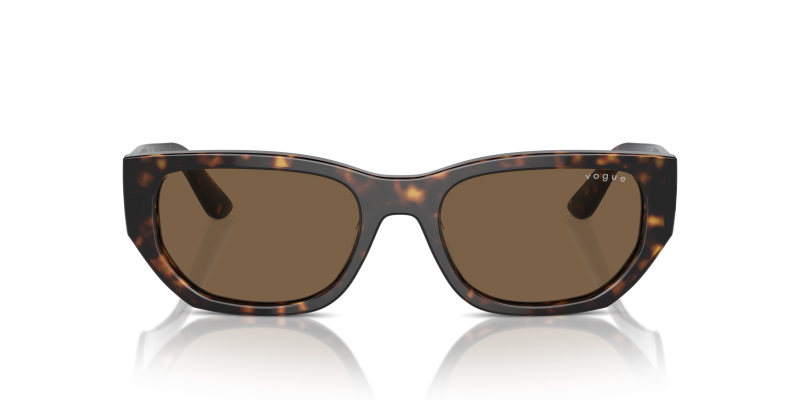 Vogue VO5586S W65673 แว่นกันแดดฮาวานาเข้ม กับเลนส์น้ำตาลเข้ม สำหรับผู้หญิง