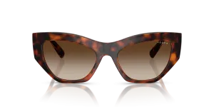 Vogue VO5607S W65613 แว่นกันแดดลายฮาวานาเข้มเลนส์น้ำตาลไล่ระดับ สำหรับผู้หญิง