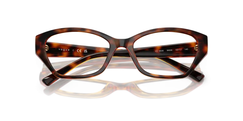 Vogue VO5608 W656 close-up ด้านหน้า