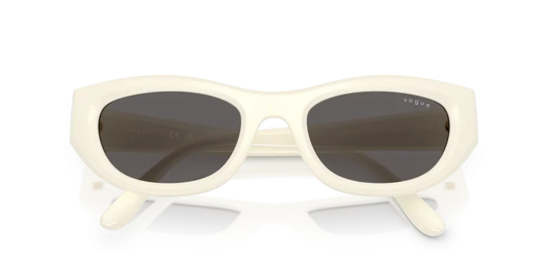 Vogue VO5616S 316787 close-up ด้านหน้า