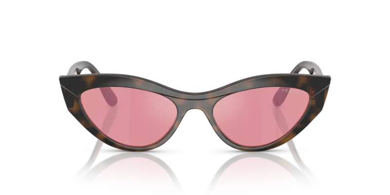Vogue VO5637SU 2386F6 แว่นกันแดดท็อปฮาวานา ทรงตาแมว สำหรับผู้หญิง