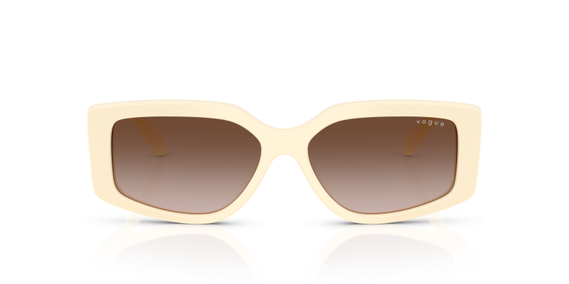 Vogue VO5642SU 316713 แว่นกันแดดสีงาช้างเลนส์ไล่ระดับน้ำตาล สำหรับผู้หญิง