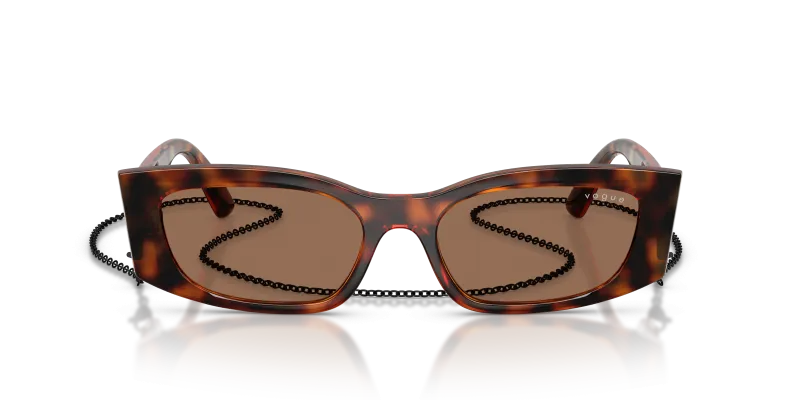 Vogue VO5655SU W65673 แว่นกันแดดฮาวานาเข้ม เลนส์น้ำตาลเข้ม สุภาพสตรี