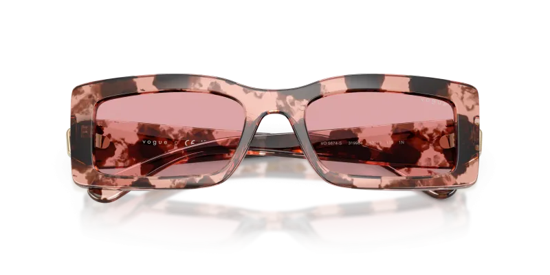 Vogue VO5674S 319984 close-up ด้านหน้า