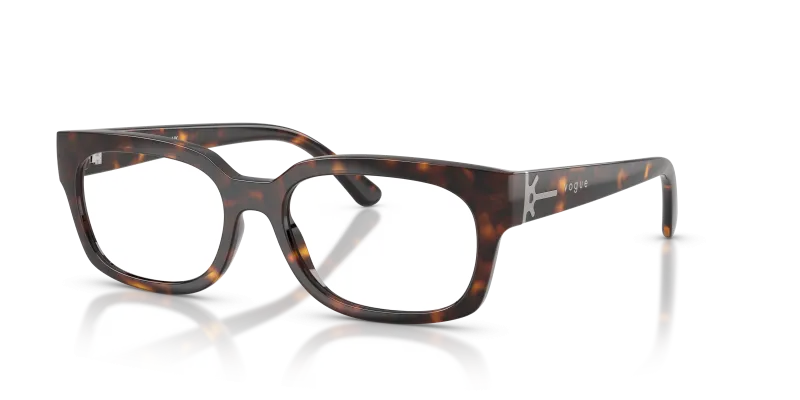 Vogue VO5689F-W656 W656 มุมเอียง 3/4