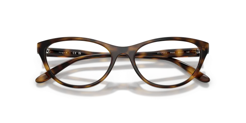 Vogue VO5703U W656 close-up ด้านหน้า