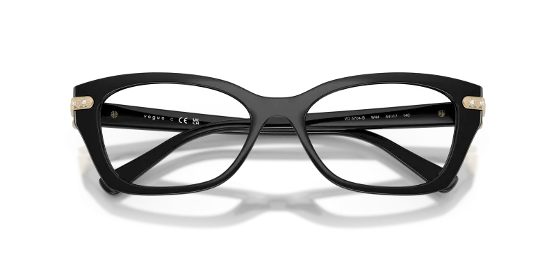 Vogue VO5704B W44 close-up ด้านหน้า