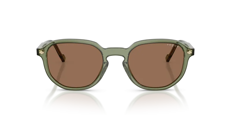 Vogue VO5707S 318773 แว่นกันแดดเขียวโปร่งใส ทรง irregular สำหรับผู้ชาย Vogue VO5707S 318773 แว่นกันแดดเขียวโปร่งใส ทรง irregular สำหรับผู้ชาย