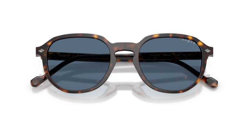 Vogue VO5707S W65680 close-up ด้านหน้า