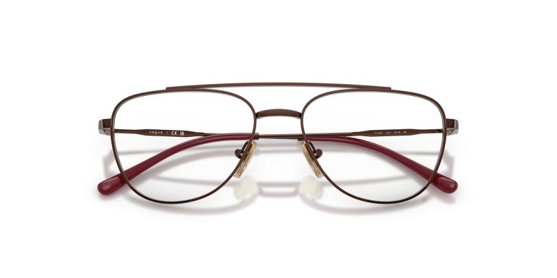Vogue VY1001 5074 close-up ด้านหน้า