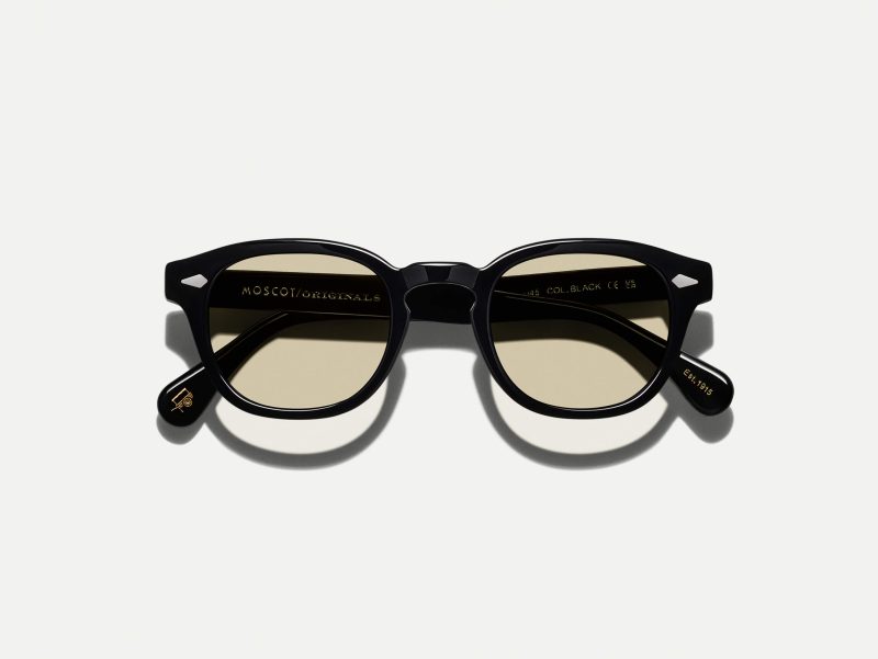 black-1.jpg Moscot Lemtosh with amber+ 44 Black
