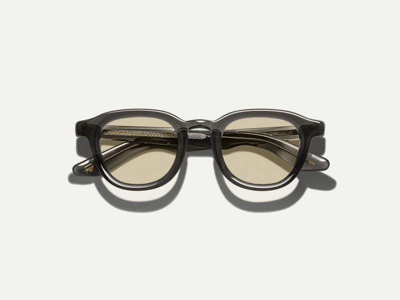 grey-1.jpg Moscot Dahven with amber+ 44 Grey