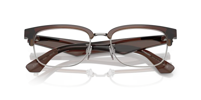 Burberry BE2424D 4245 close-up ด้านหน้า