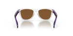 แว่นกันแดด Oakley Frogskins XXS OJ9009-03 Clear Prizm Violet Oakley Frogskins XXS OJ9009-03 ขาแว่นด้านใน