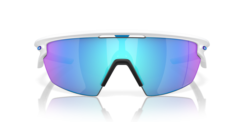 Oakley Sphaera OO9403-02 Matte White Prizm Sapphire Polarized Oakley Sphaera OO9403-02 940302 แว่นกันแดด Shield สีขาวด้าน เลนส์ Prizm Sapphire Polarized