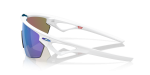Oakley Sphaera OO9403-02 Matte White Prizm Sapphire Polarized Oakley OO9403-02 940302 มุมเอียง 3/4